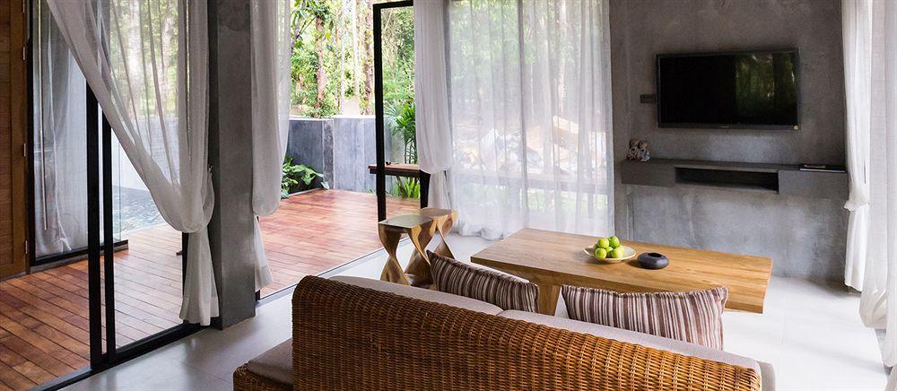 Villa Thalanena By The Beach Экстерьер фото